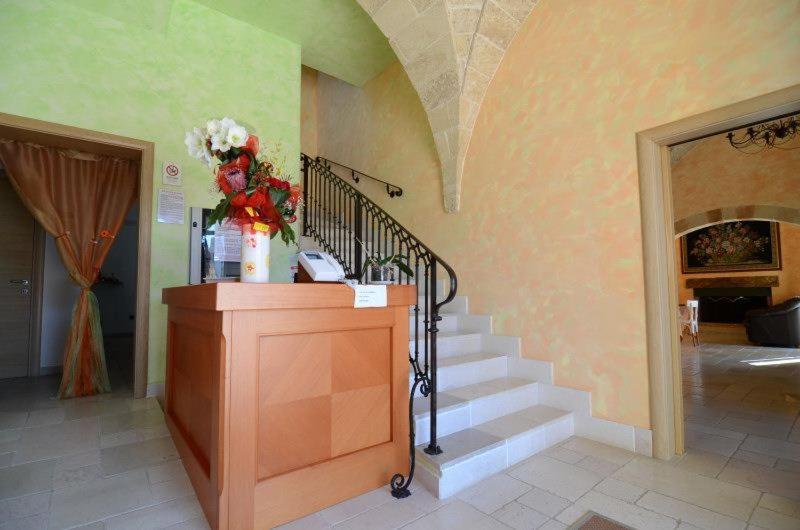 Villa Arneide Bed And Breakfast Torre Lapillo Exterior photo